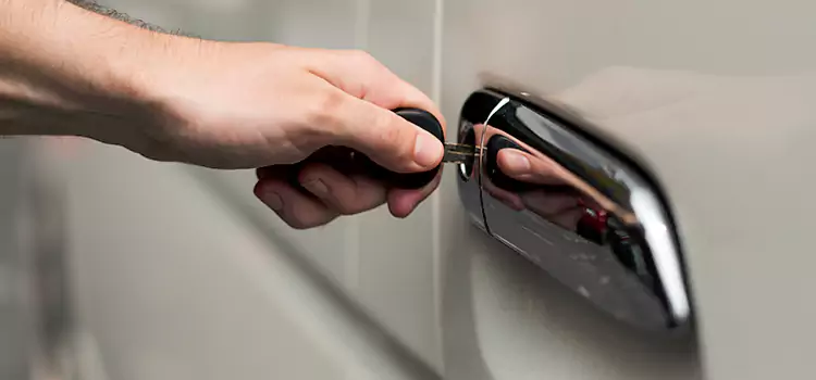 Why Choose Our Auto Locksmith Team in Alliance, OH?